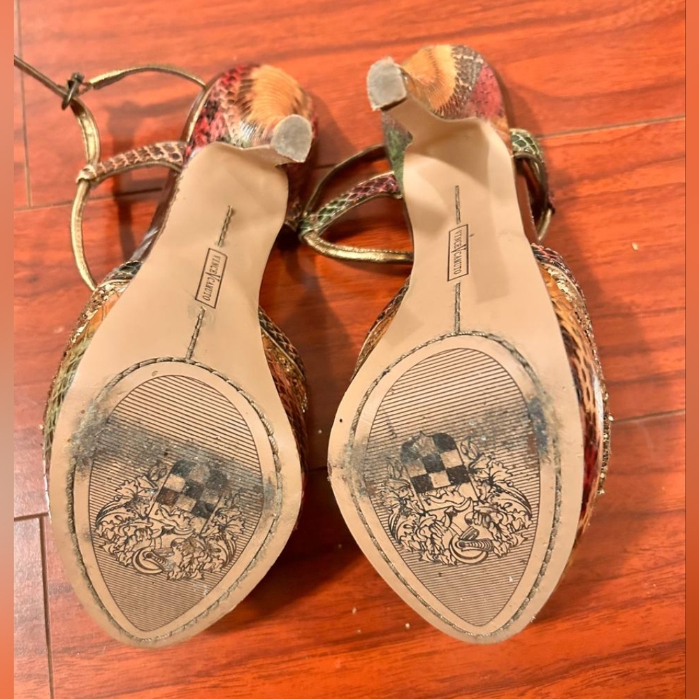Vince Camuto Golden Brown Crystal Platform Pumps - Picture 6 of 7